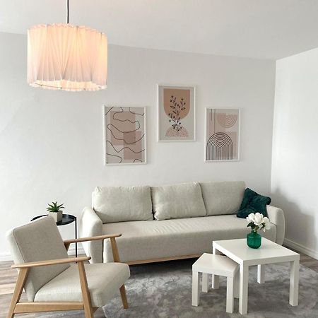 Zentrales Neues Apartment Hamburg-Harburg Buitenkant foto