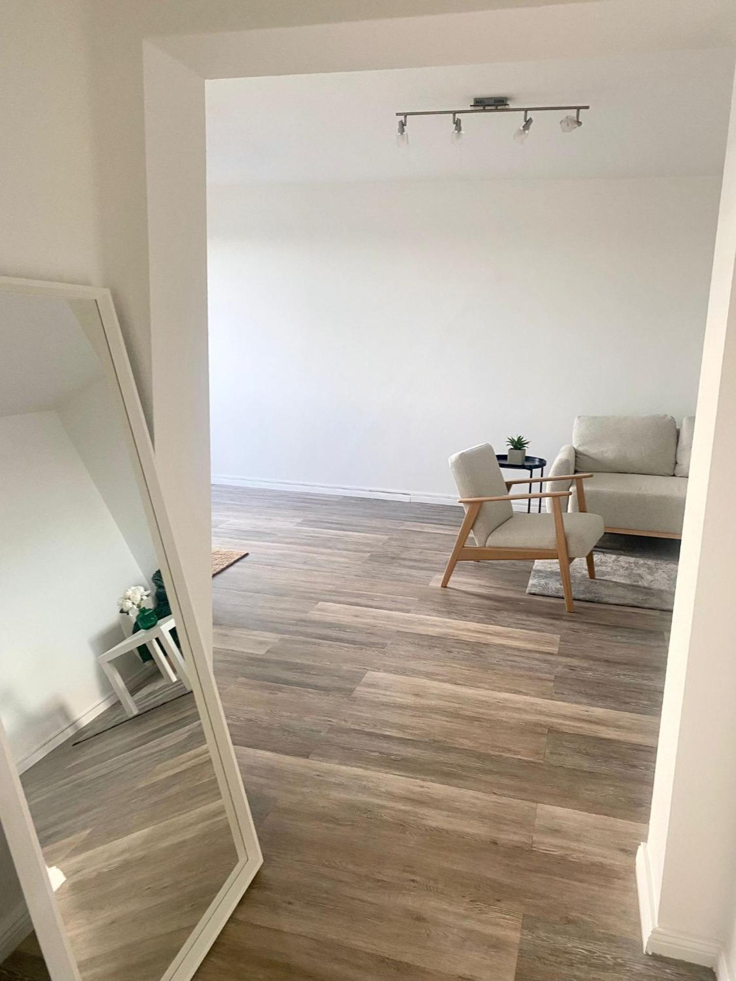 Zentrales Neues Apartment Hamburg-Harburg Buitenkant foto